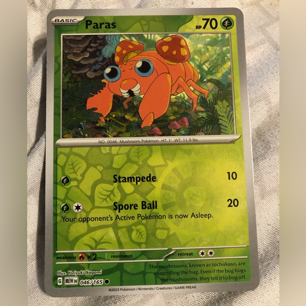 Paras Pokémon Card reverse holo